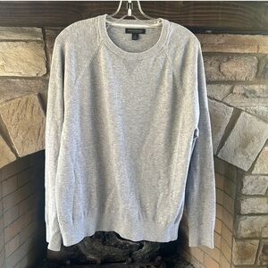 Banana Republic Light Gray Crewneck Sweater